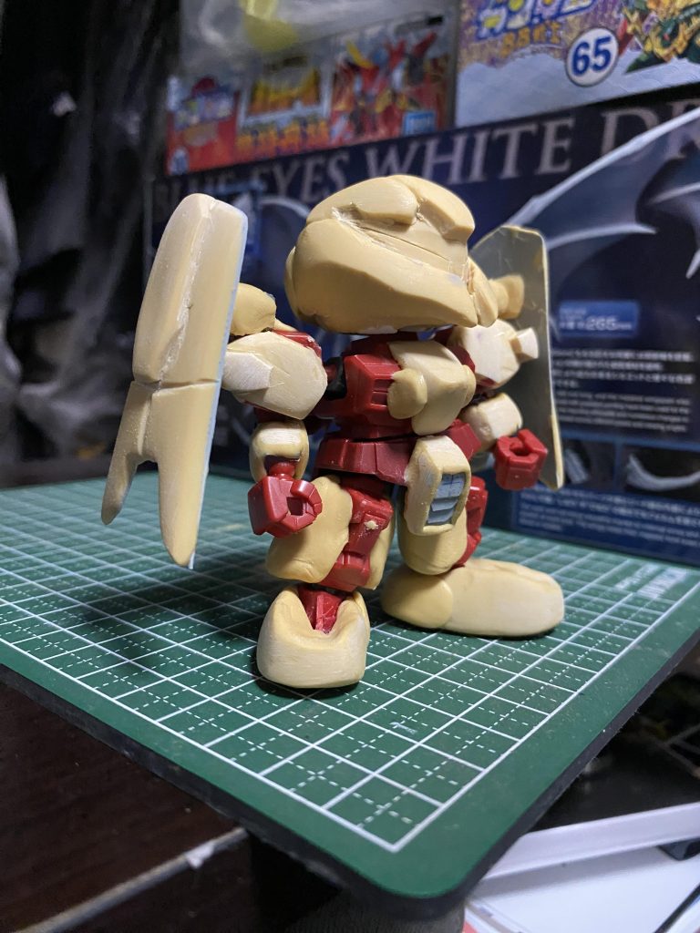 足元やシールド作っていきます。