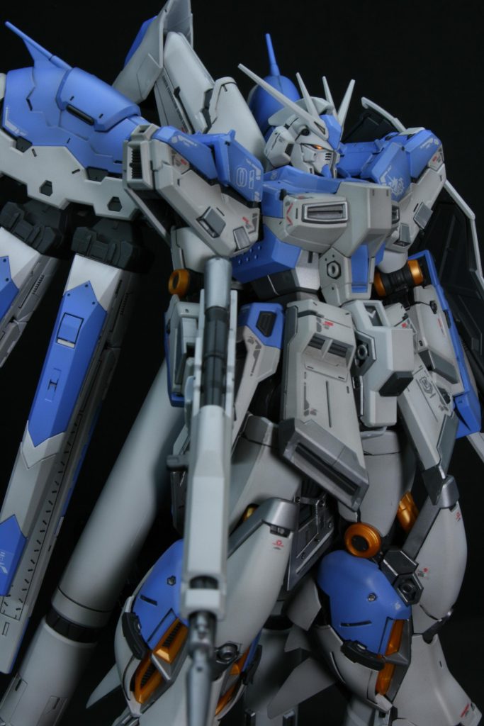 仮組なし、表面処理なし、合わせ目消しなし、塗装はランナーのまま。