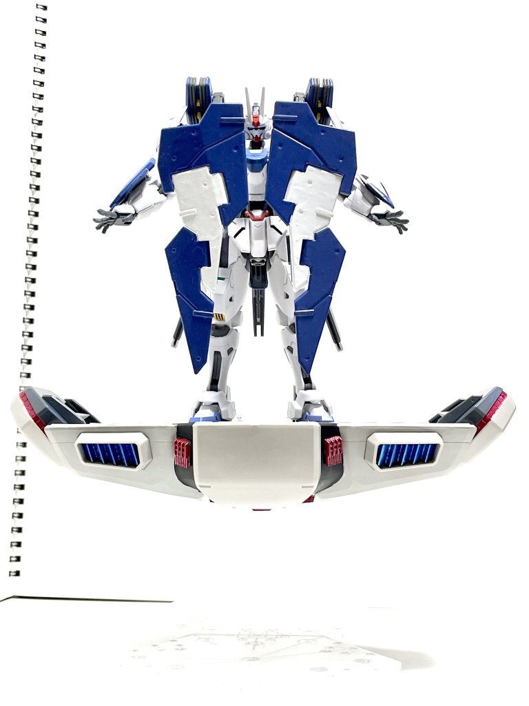 ◆そこは、スレッタがプロスペラの下で復讐装置の部品となった世界。クワイエットゼロが100%稼動して地球と宇宙の生活圏全土をパーメットフィールドで覆い尽くしたのち、世界を手掴みで作り替えるエアリアル改修型に添えられた道具が『バウンダリーゲート』。