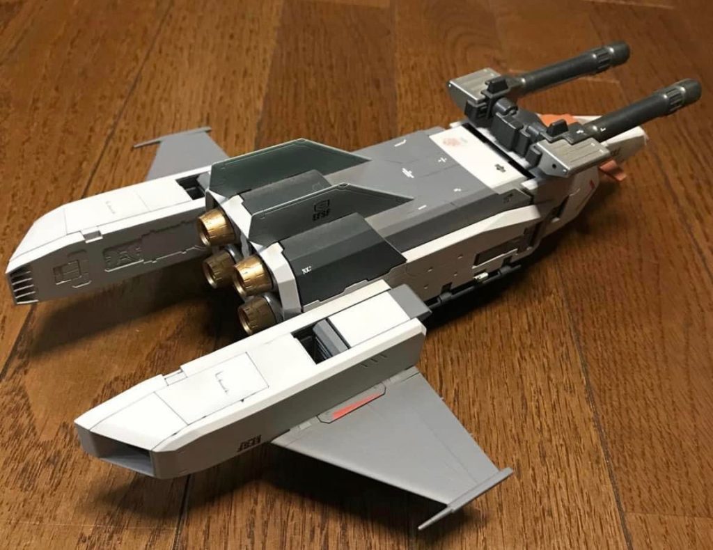 主翼はこのGアーマースタイルが好みです♪♪😊こちらもヤフオクで出品→落札されていきましたー。😭