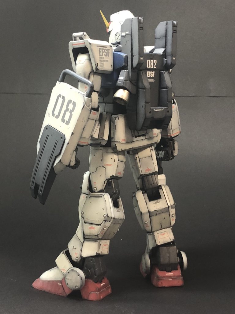 貧弱だった太ももはボリュームアップしています。チッピングは筆書きで入れました。