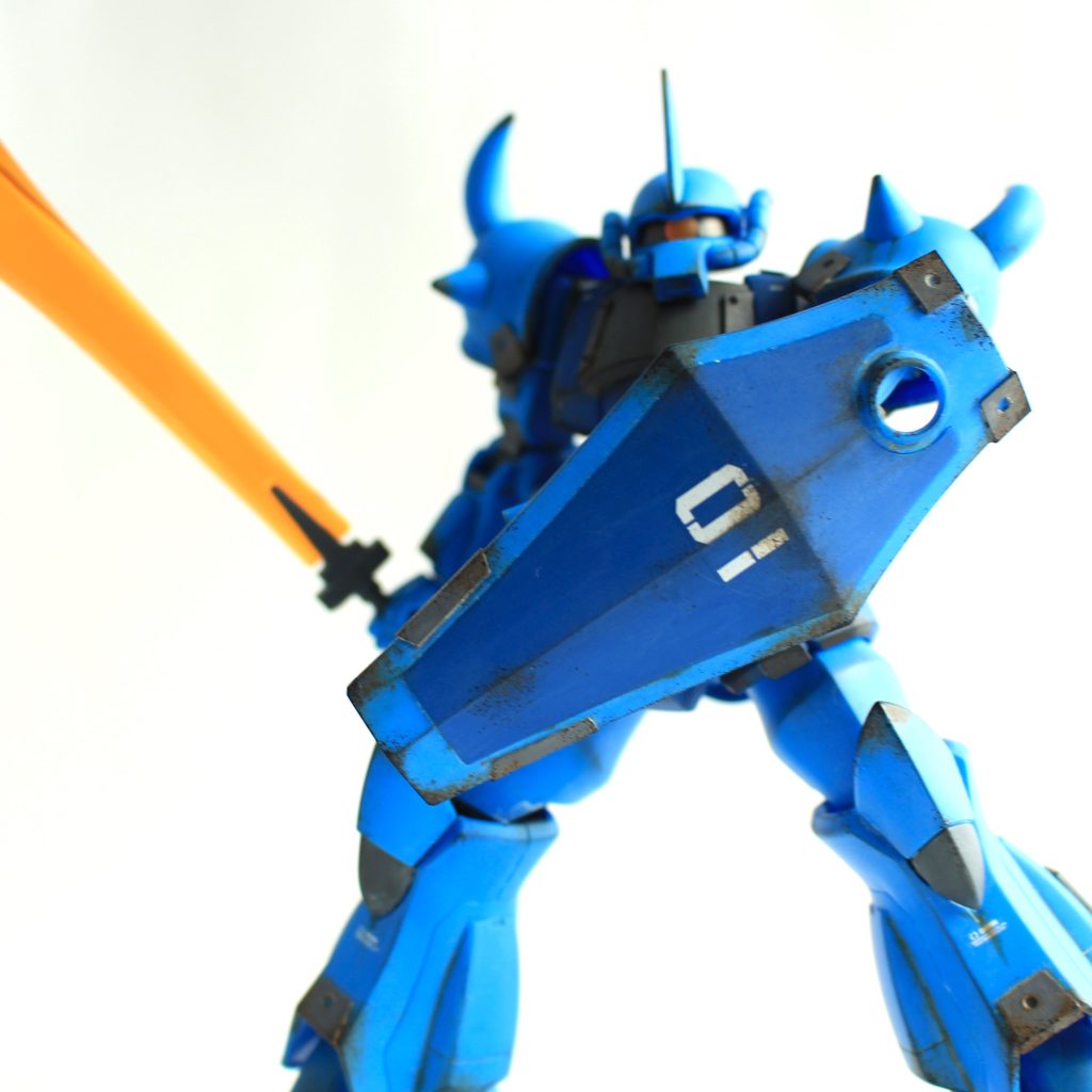 錆のリアリティにもこだわって、三色を重ねてウェザリングしています。写真だと分かりにくいけど、実物はもう少し赤みがあって赤サビ感を出せました。