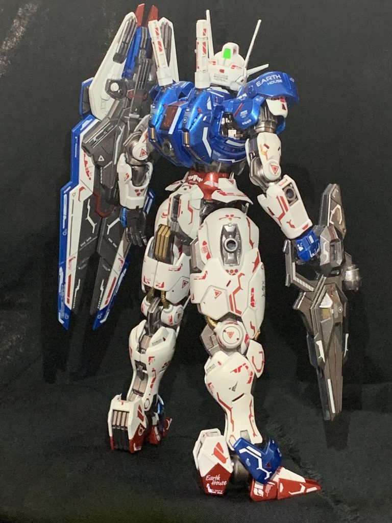 青い機体というよりやっぱり白い機体ですねw。