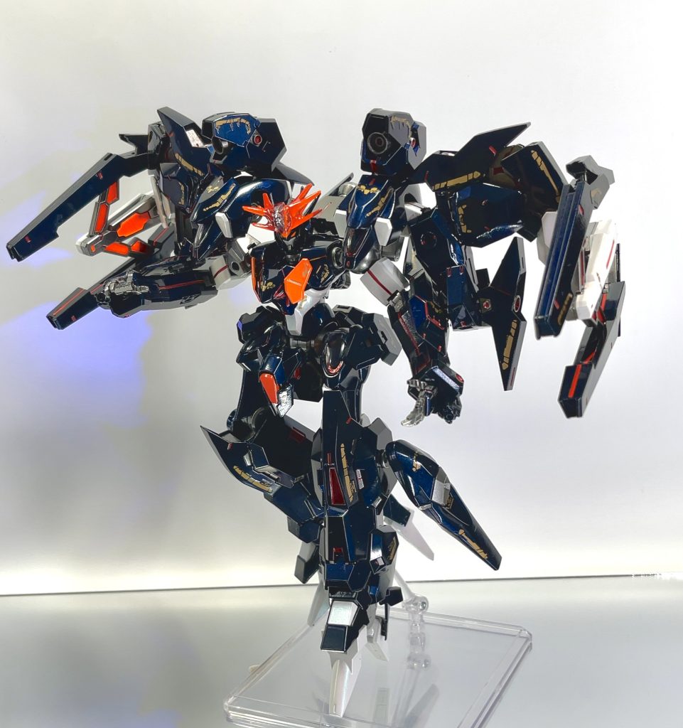 ブレードアンテナはウル、ソーン2体とも流用。通常スコアが上がっても光らない所も色々光るようにしています。雰囲気で！