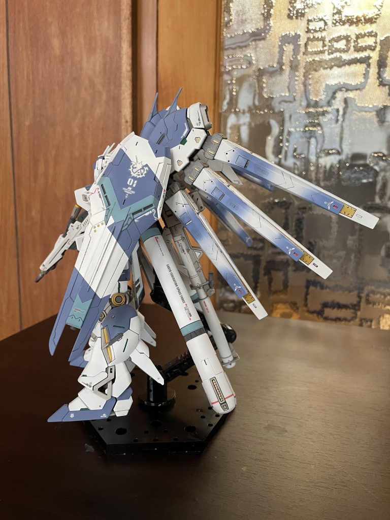 Hi-νガンダム–4枚目/制作者：かまかま