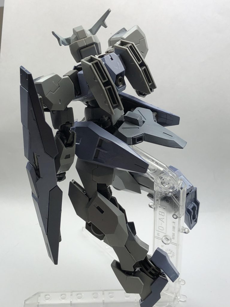 アンテナと胸部以外は殆ど変化の無い感じになりました。