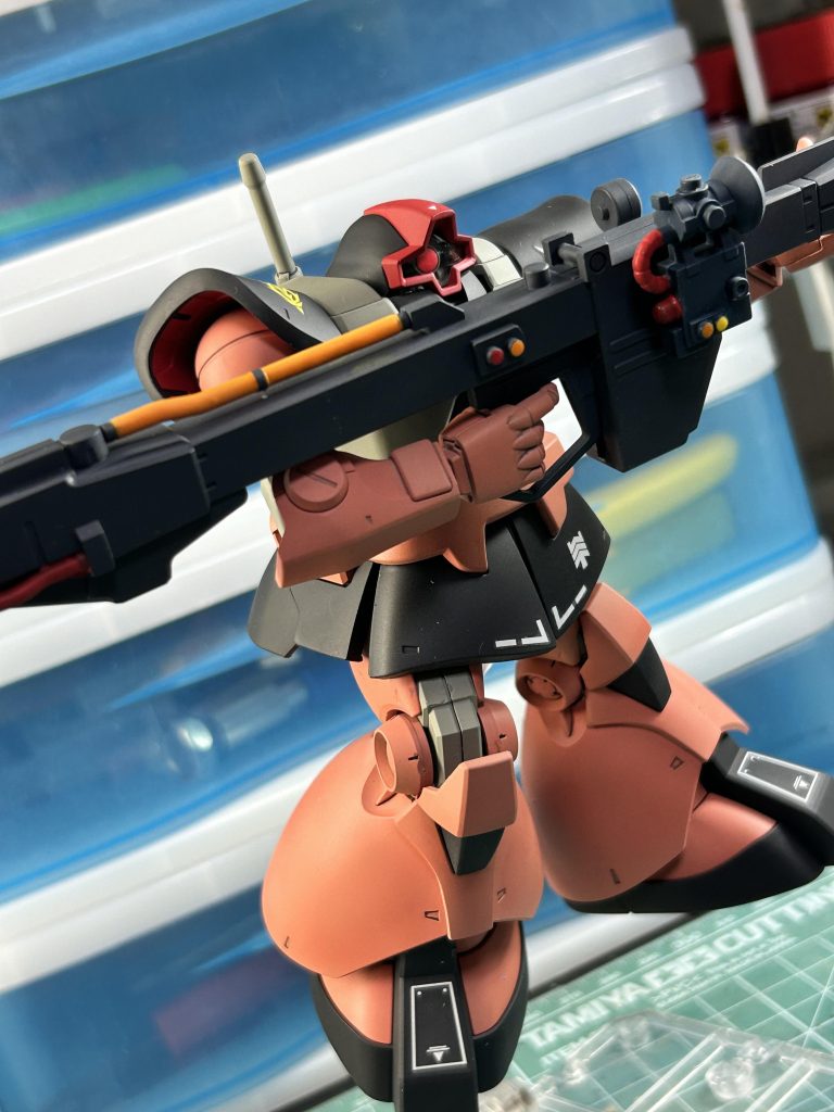 HG シャア専用リックドム–3枚目/制作者：多趣味の生き甲斐