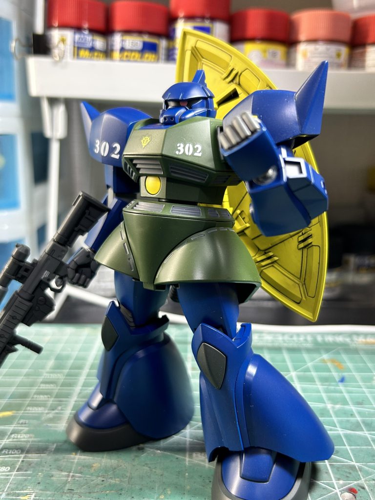 ジーク・ジオンしてるガトー専用ゲルググ