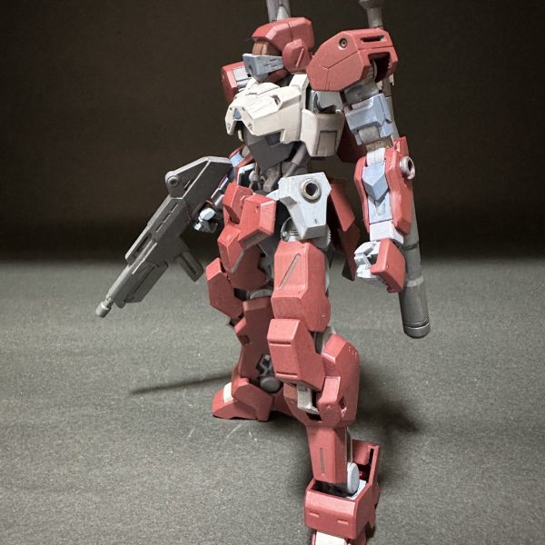 今月のオルフェンズ　6月　ＨＧ　イオフレーム獅電　アニメイメージカラー 筆塗り全塗装