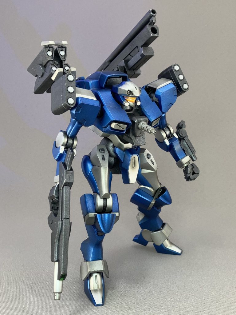 ・BACK UNIT ミサイルエクステンションには連動ミサイルをつけました。