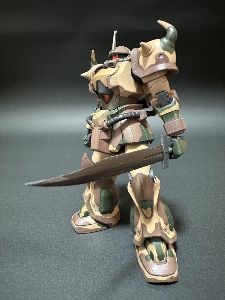 ガトリングシールド、もはや代名詞的になってきている感がありますけれども装備しないと機体のフォルムがよくわかるので、私は武器が少ないのも大好きです。