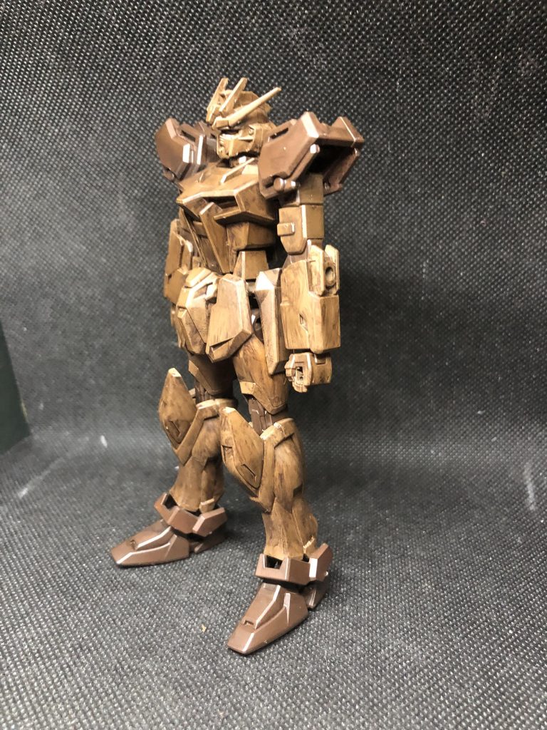 木目ストライクガンダム–4枚目/制作者：ジジさん