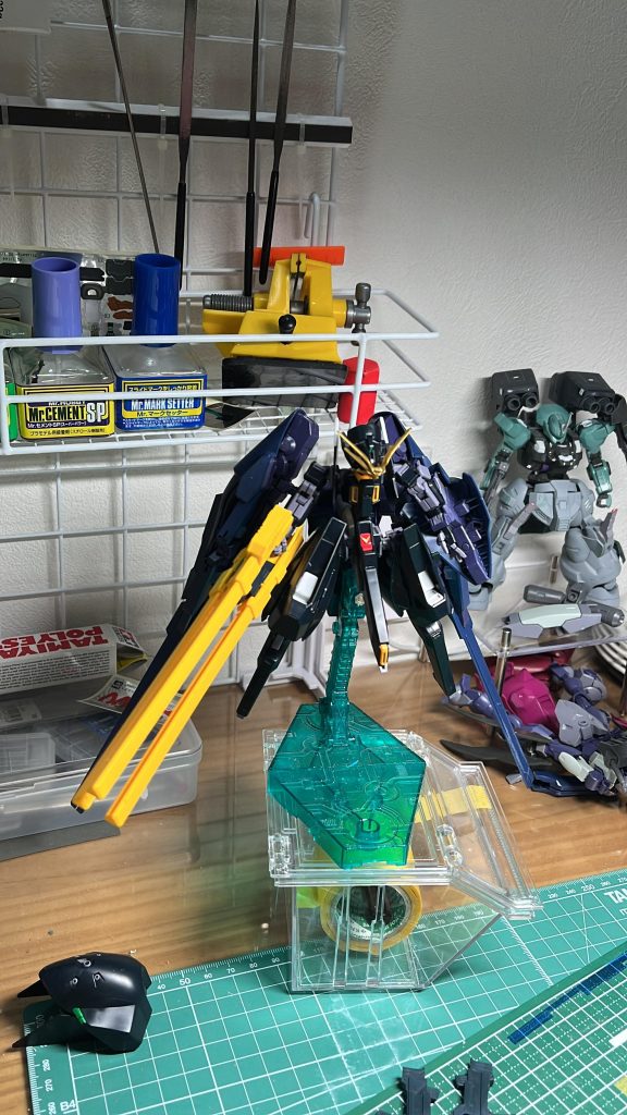 素組 状態後ろのディランザの作業がずっとこの状態で止まってる。。。