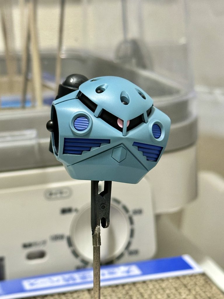 このズゴック久しぶりに塗装は完璧にいけました。満足！