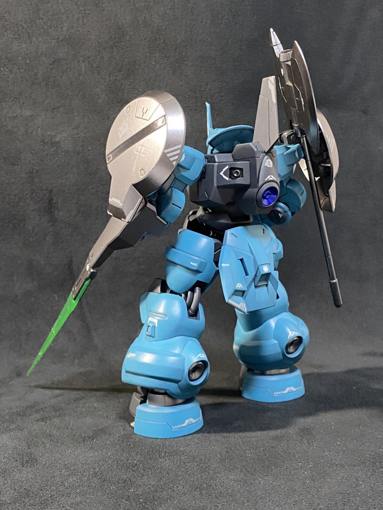 すでにリアスカート片側を破損(紛失w)しダメージ有りではあるが推しの子生還に1票投じて最終話まで楽しみたいと思います。追伸、スレッタ エアリアルに乗れないルート キター!!