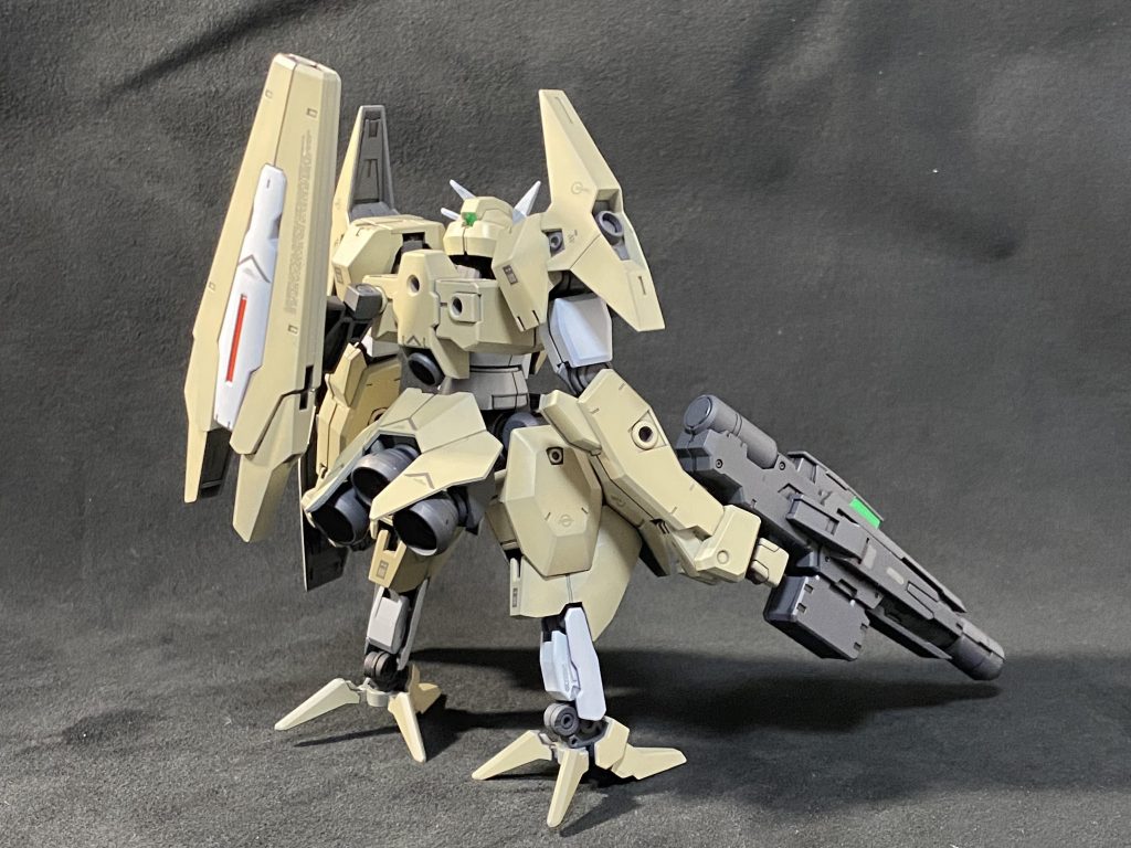 あとは付属のシールで仕上げる方が綺麗にできるので3色くらいですむのがヨキカナ!