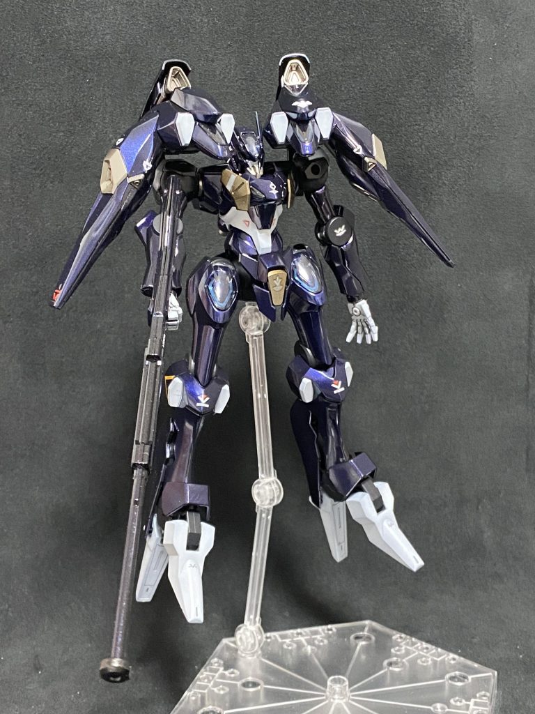 たまたま?製作中にAdoちゃんのLive Blu-rayが届いて見入っていたらファラクトをアドカラーにしたら似合うなとまたもオジさん閃いてしまいました。んが!出来上がってみれば、あれ?普通にファラクトじゃね?wんーまだまだ妄想力に精進が必要なようだ…