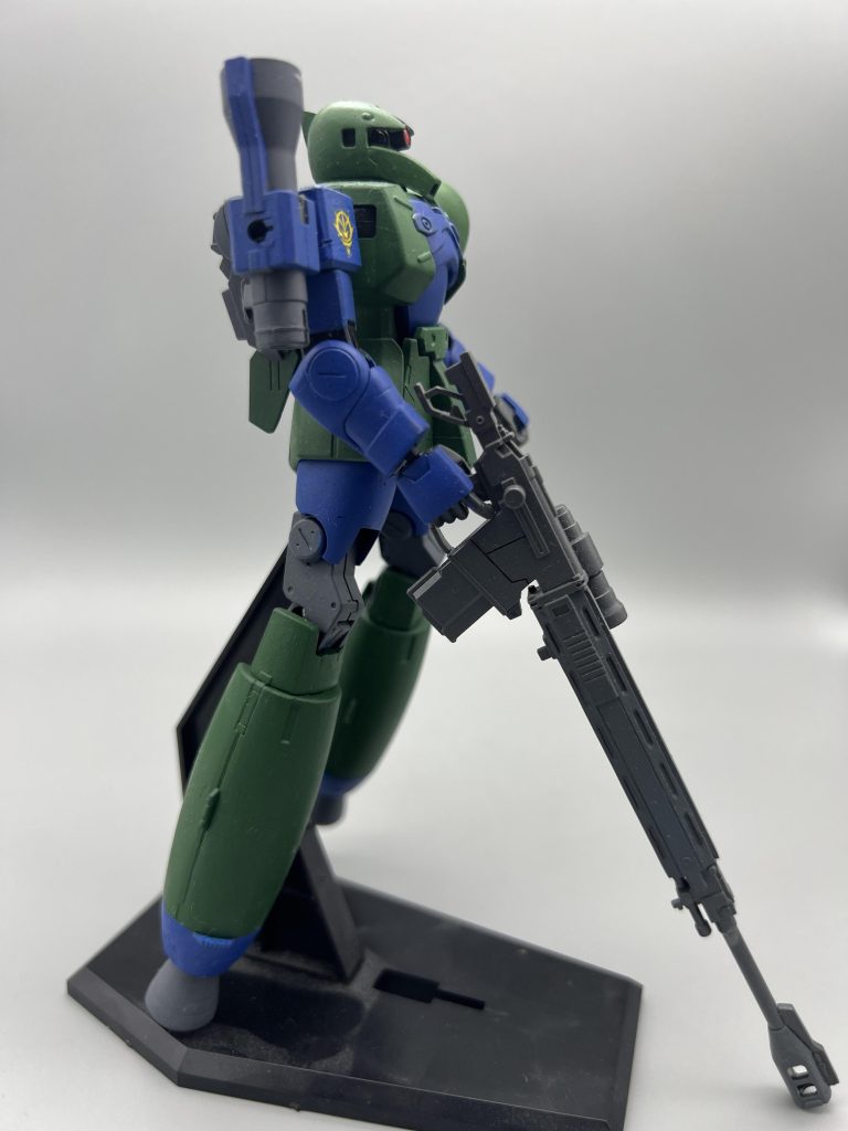 となったは聞こえがいいがその実加速性能のみで録に姿勢制御も満足いかない機体の完成である。