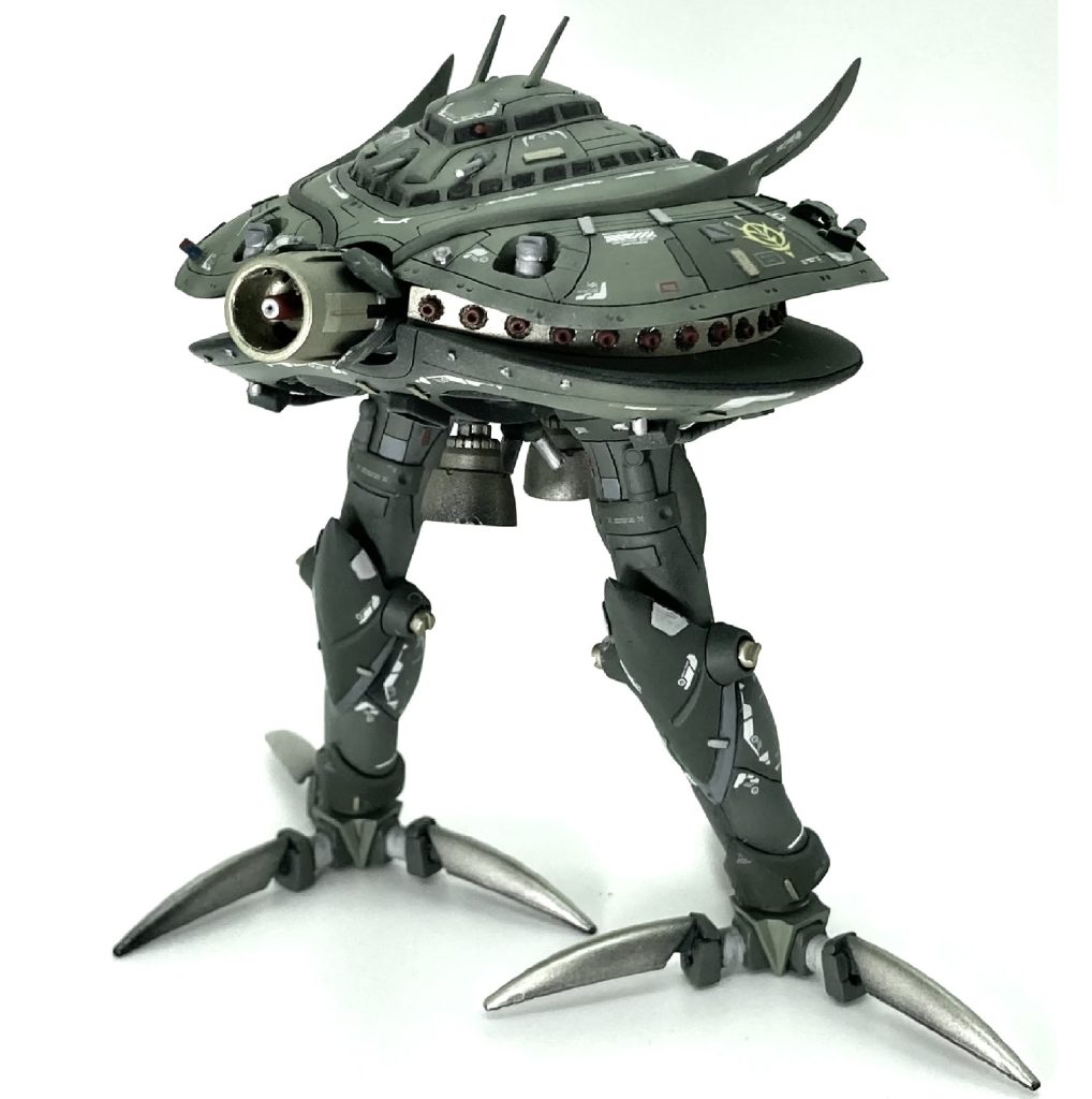 カラーリングは少し濃くしました。ドズルの意志を濃ゆくそしてジオンカラー!!