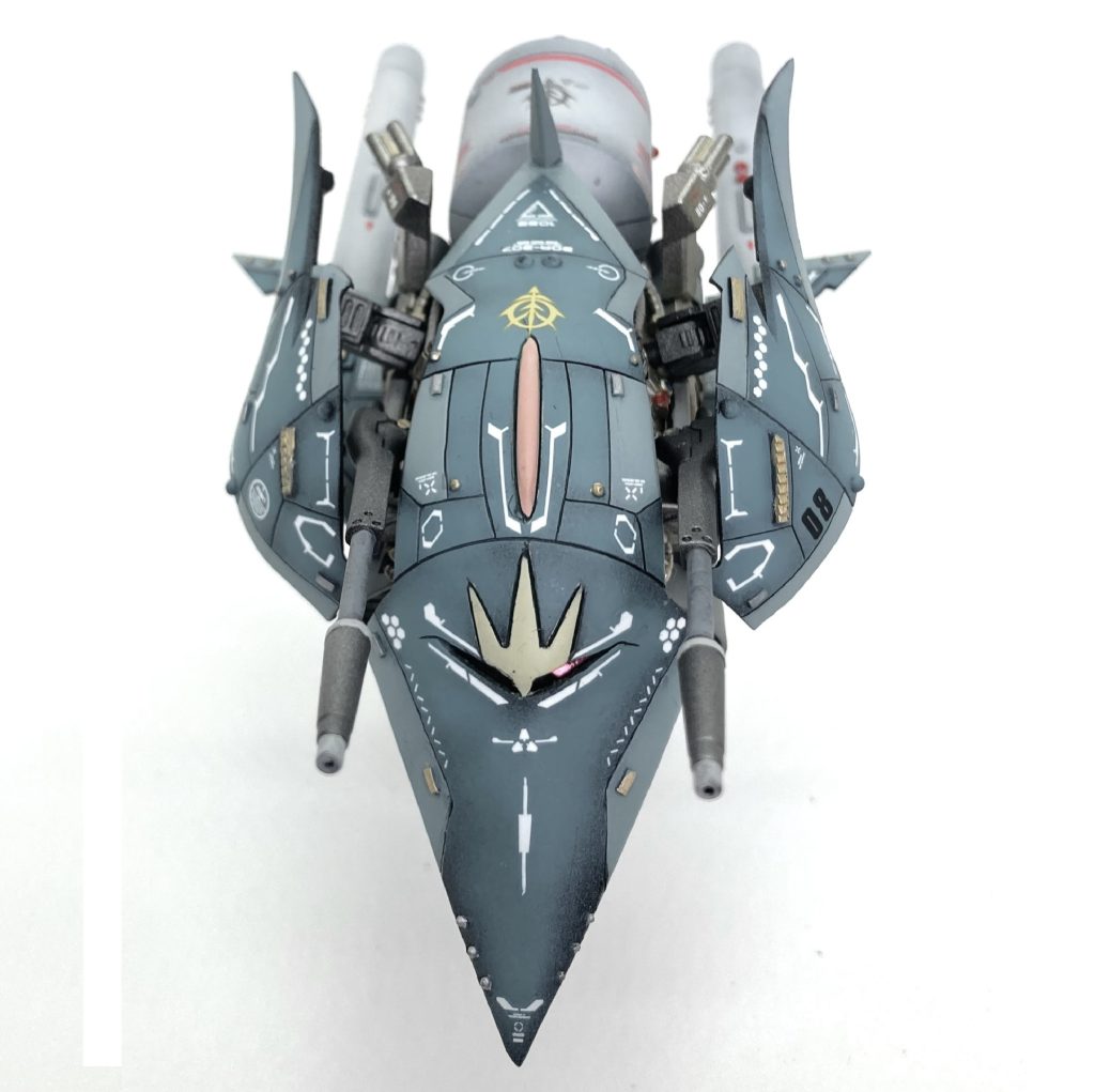 エルメスはブラウブロ同様ニュータイプの搭乗機ですが、ビットを使うあたりキュベレイの試作機と思い顔を寄せてみました💦また顔つきを寄せるためモノアイも付けました。