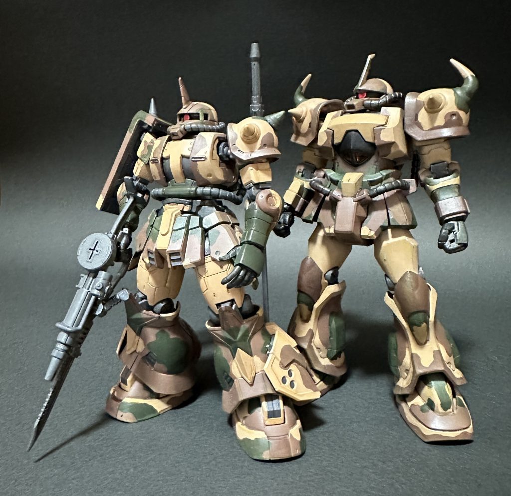 以前作ったエグバさんのザクと。ジオン地上軍、ロマンですね。筆塗り・全塗装ガンプラ 2023 その31