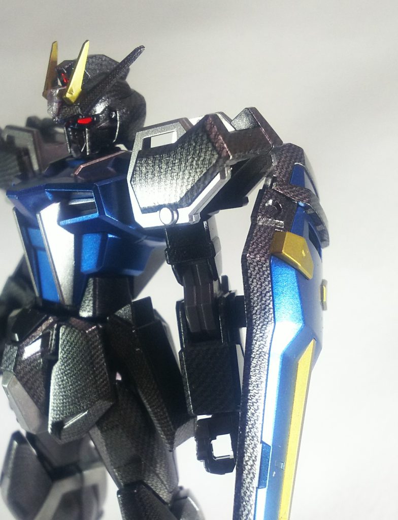 カーボン塗装 ストライクガンダム–4枚目/制作者：ゆうさん