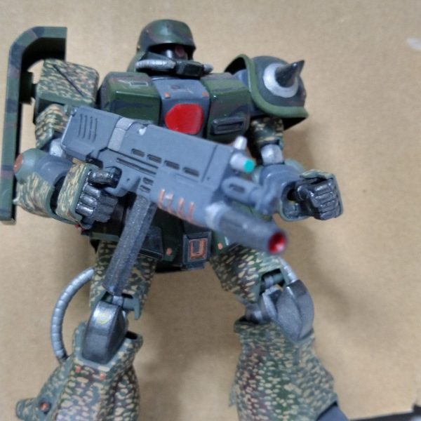 ドイツ国防軍的迷彩ザク(旧キット)