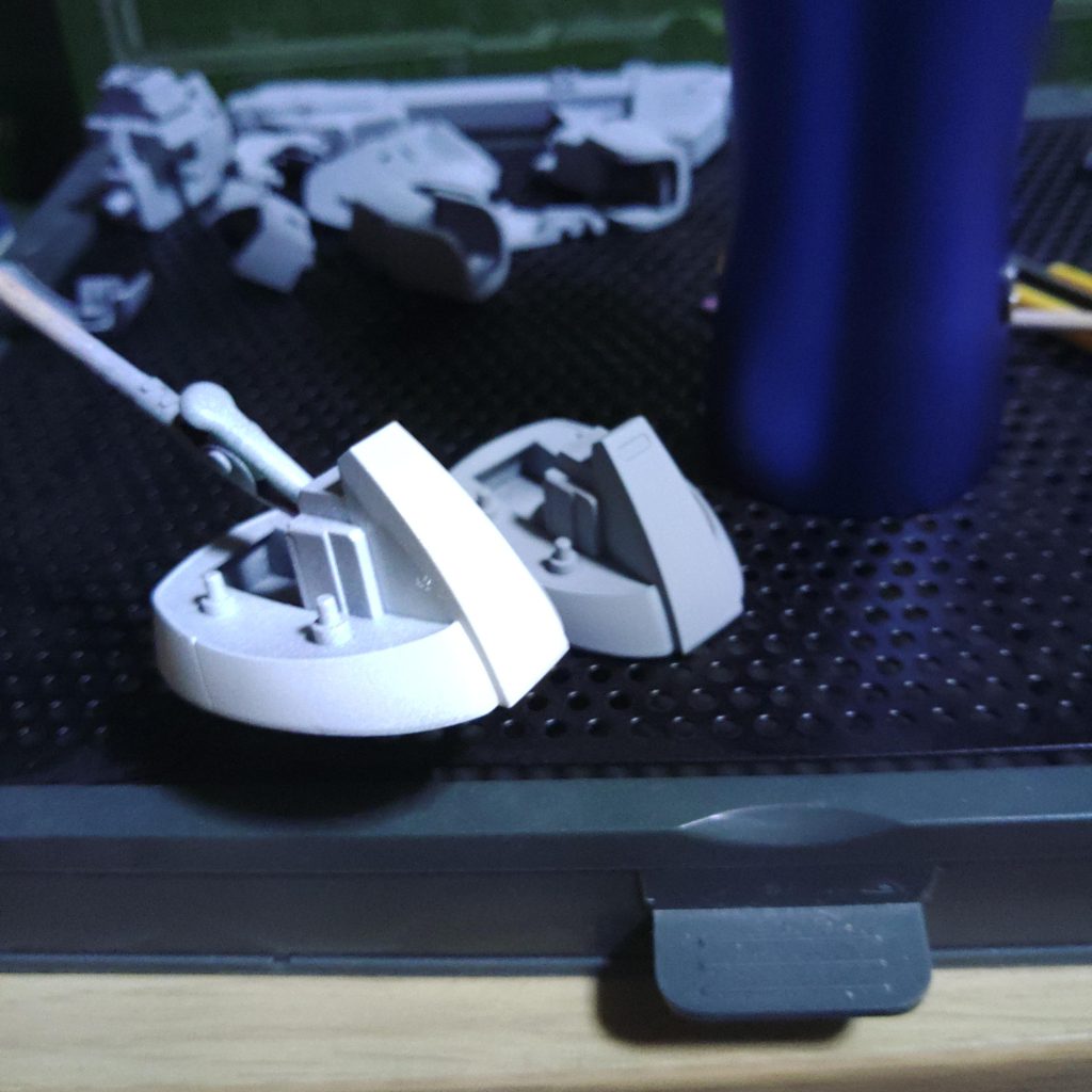 後は頭中構想に従い配色ぬりぬり。