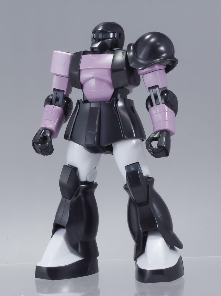 デカールやシール、墨入れをする前とした後を見比べてみてください！全然違います！