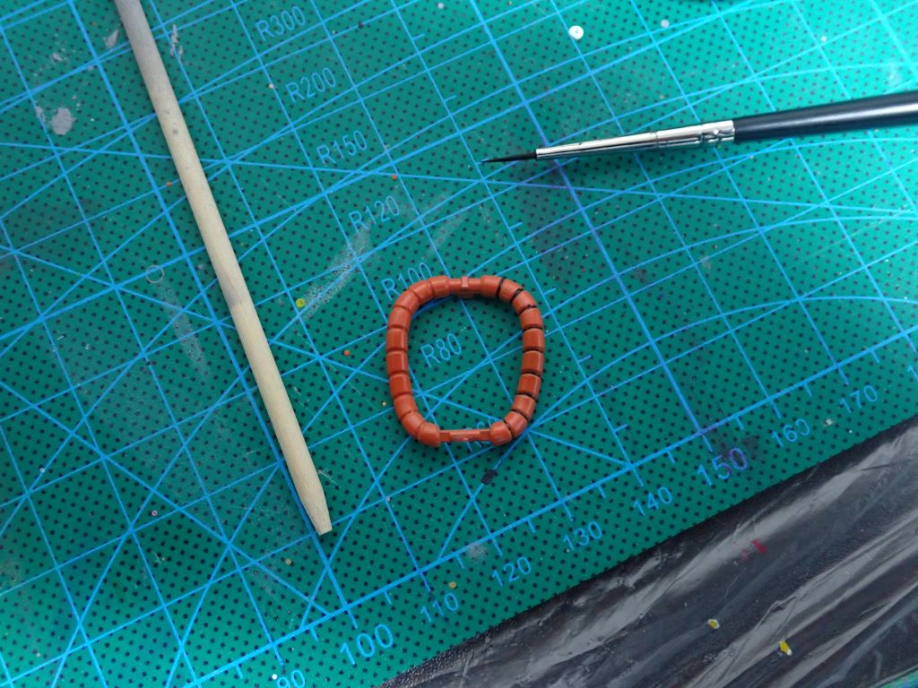 動力パイプの溝は一つ一つ筆塗りしました。疲れました(笑)