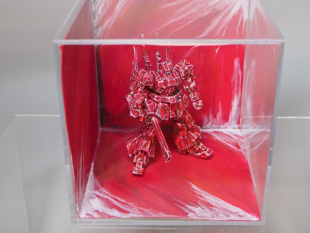 そういえば、過去に作った2つのアーティファクト作品も同じケースにいれて飾って保管しております。丁度良いサイズ感なので、ご存じない方にはオススメでございます。