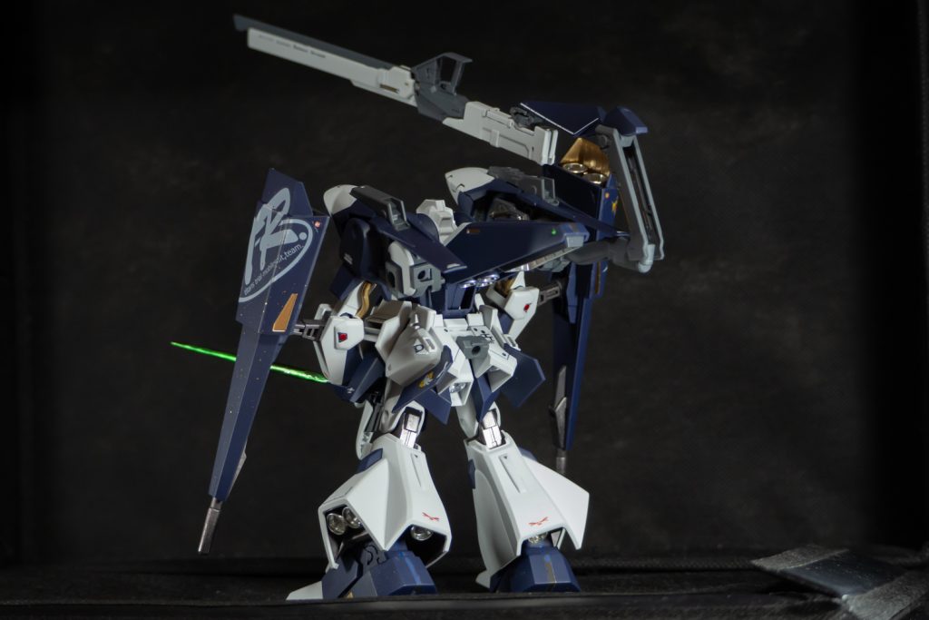 この重厚感。たまりませんね。