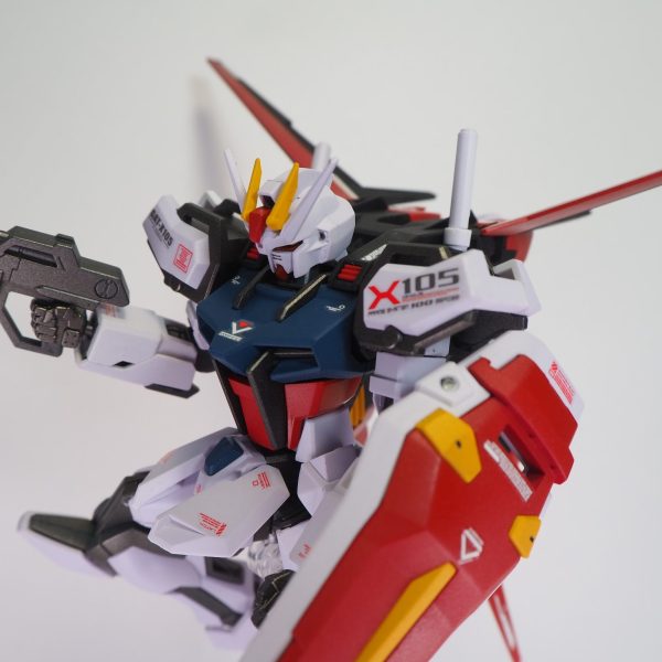HG エールストライクガンダム　全塗装