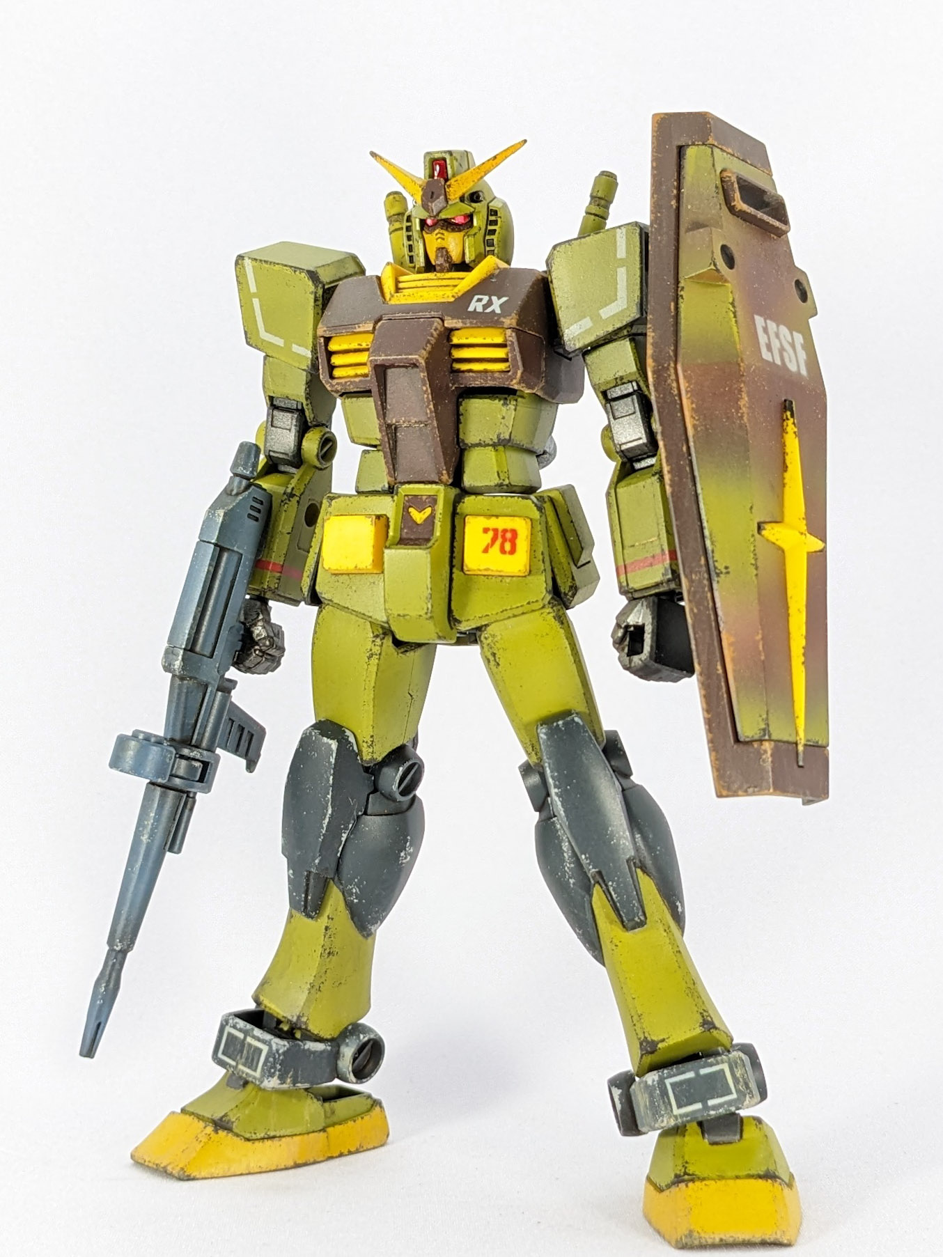 印象のデザイン 【EG】ガンダム夏期迷彩塗装 ガンプラ ジャンク 完成品 