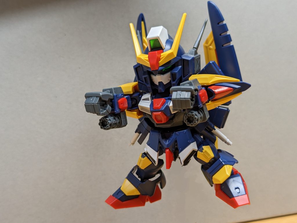 ガトリング砲も差し替えにて展開できます。