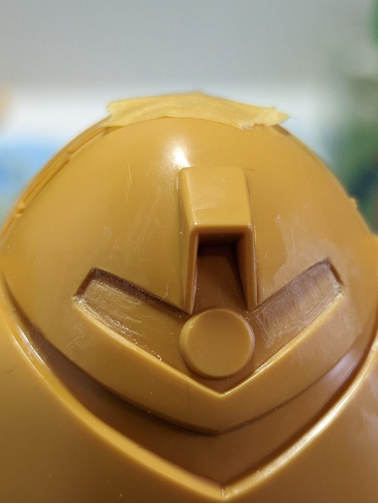 目尻？少しシャープにしました。