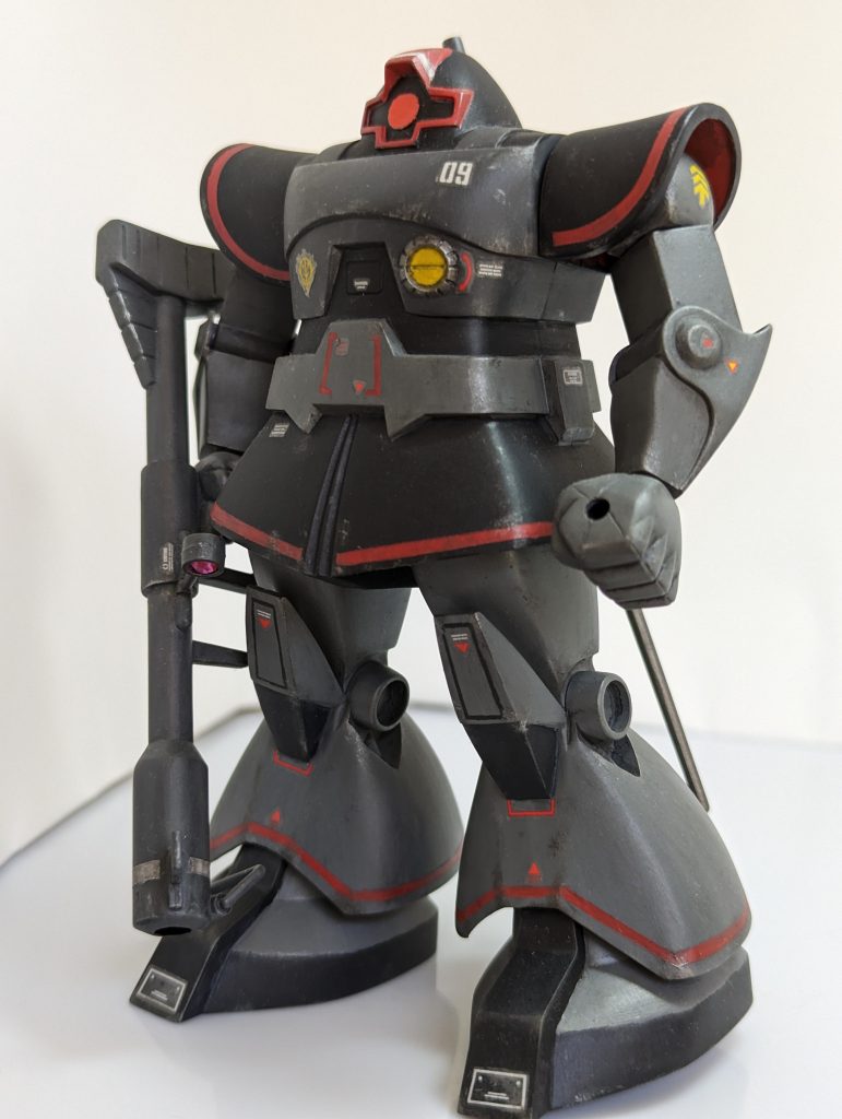 ドム–2枚目/制作者：スーパー・ガンプラ・マシーン