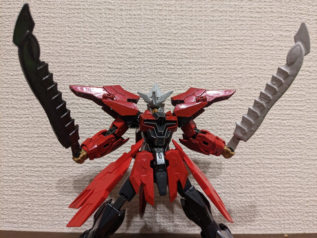 最後に、レジェンドBBスペリオルドラゴンの鞘を使用しての干将莫耶オーバーエッジを作ってみました。思ったより大迫力で良い感じでした！と、言うわけで三騎士が揃い、満足な今日この頃です。また作りたいな〜とか、面白いな〜て思ったら投稿します。ご覧いただきありがとうございました！！