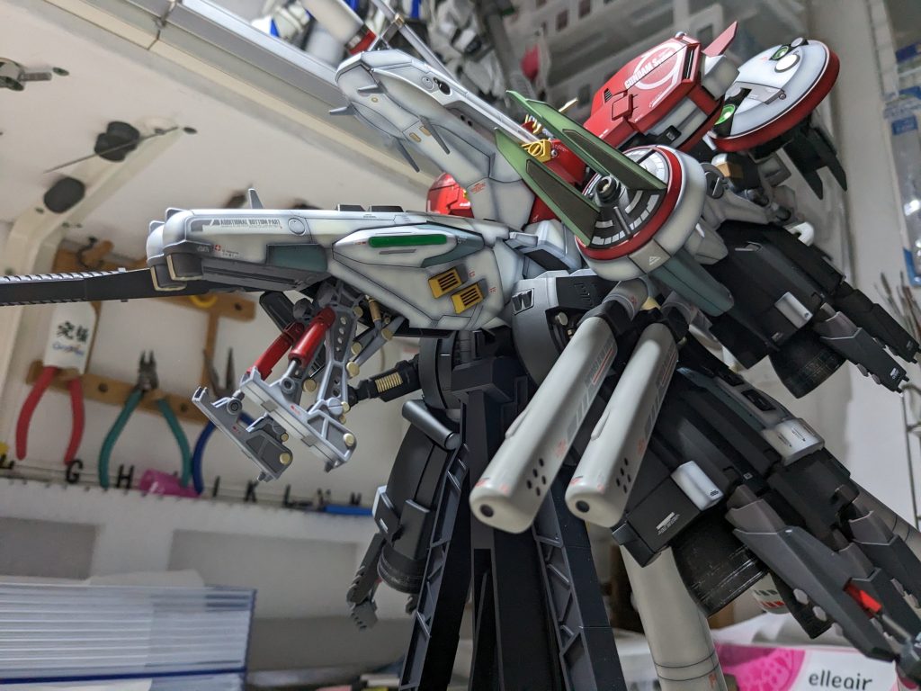 ご存知の通りデカ過ぎて写真とるのが苦労しますね