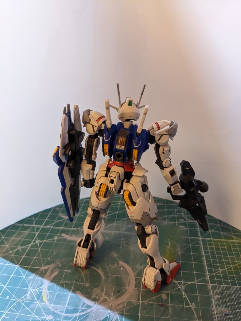 アニメ見てますが、おっさんには内容よくわかりません😅スレッタのおかんが悪い奴ってことくらいはわかりました！