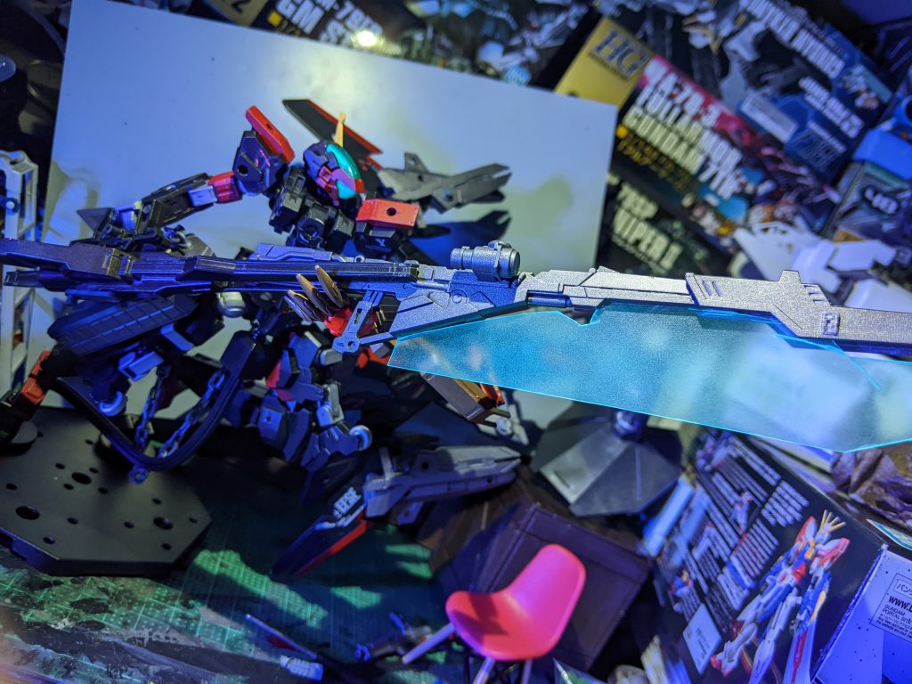 ブォン「覚悟しろよ、首…いやブリッジ吹き飛ばしてやるよ。」