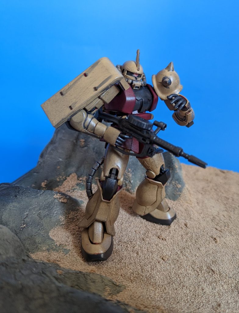 重力の底を動く機械　ザクⅡ–4枚目/制作者：kgym0