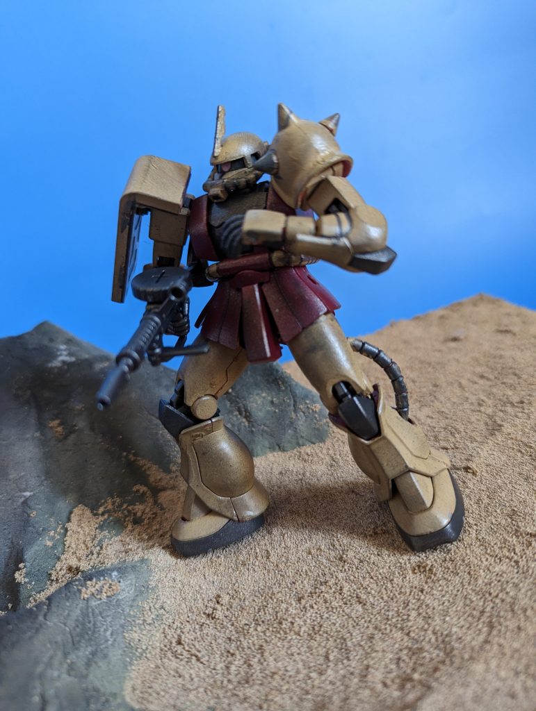 重力の底を動く機械　ザクⅡ–5枚目/制作者：kgym0