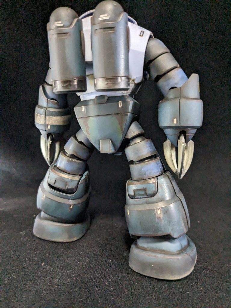 とりあえず綺麗なプラモを作る技術が無いため汚しで誤魔化します(⁠｡⁠ﾉ⁠ω⁠＼⁠｡⁠)