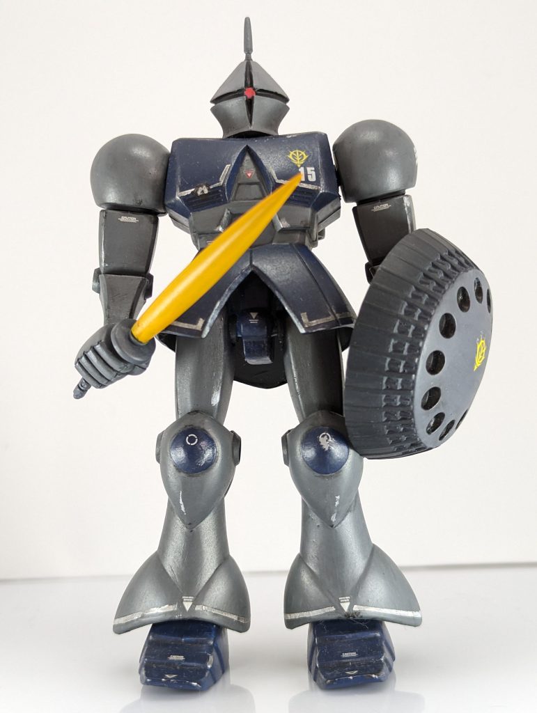 ストレートに組み立て。全筆塗り、渋めにしたくてグレー系です。