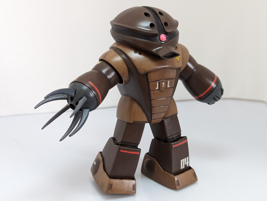 そして現在、難関だった爪もちゃんと開閉させられました！流し込みの接着剤のおかげです😁