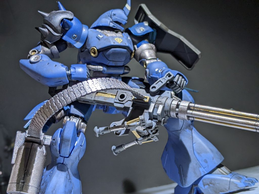 本命登場　大型ガトリングガン