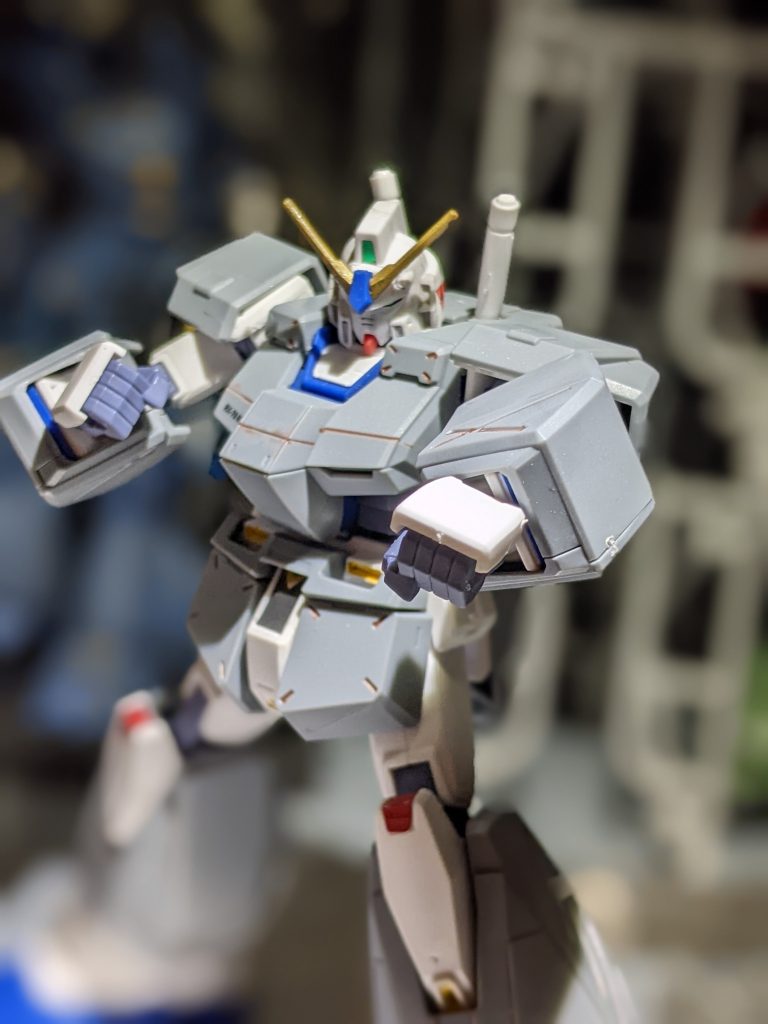 肉弾戦的なこのポーズ好き。