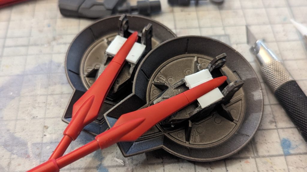 制作過程的には部品を寄せ集める【ミキシング】なので、ダリルバルデ改修型の時よりは手間は少なかったです。