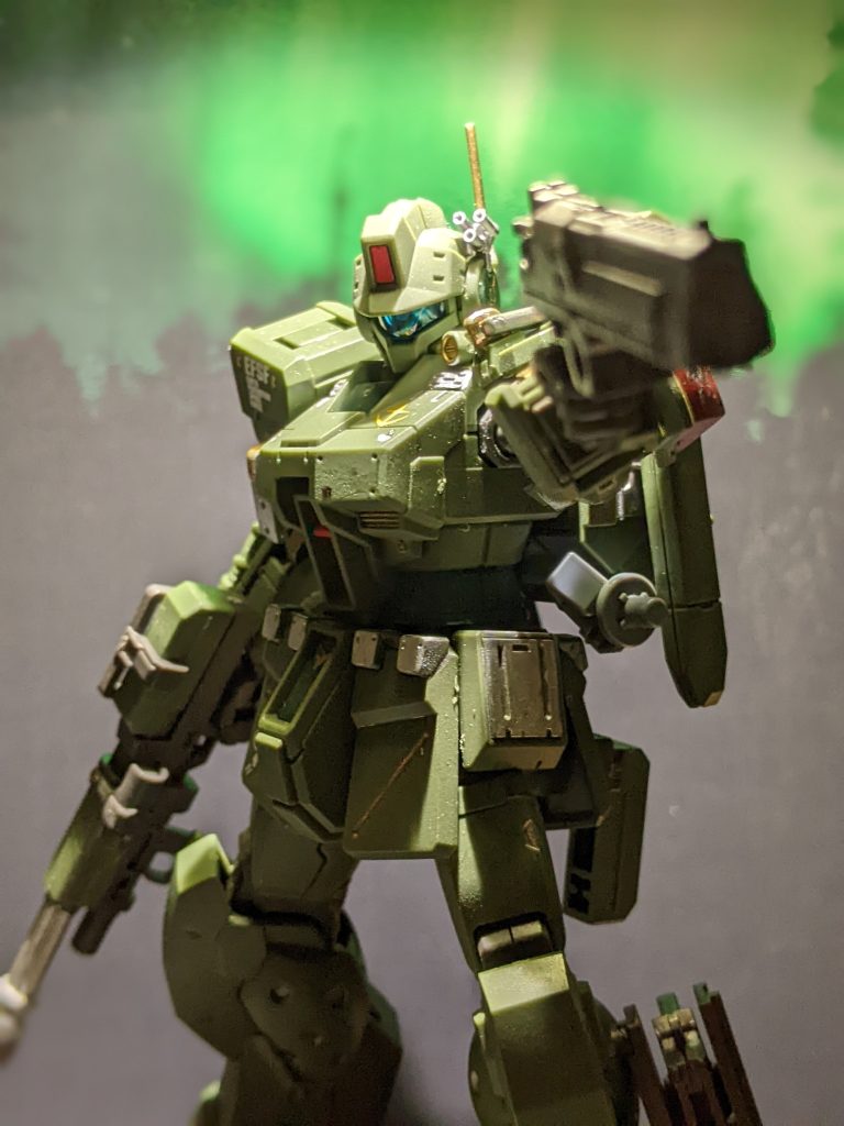 「逃がさん…。」